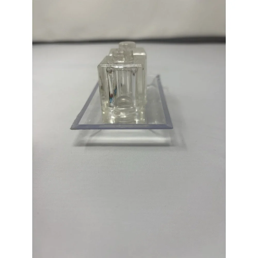 Vintage New York City Clear Plastic Salt &‎ Pepper Shaker W/ Tray Empire Liberty